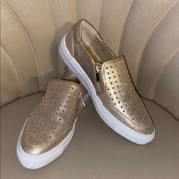 gianni bini slip on shoes